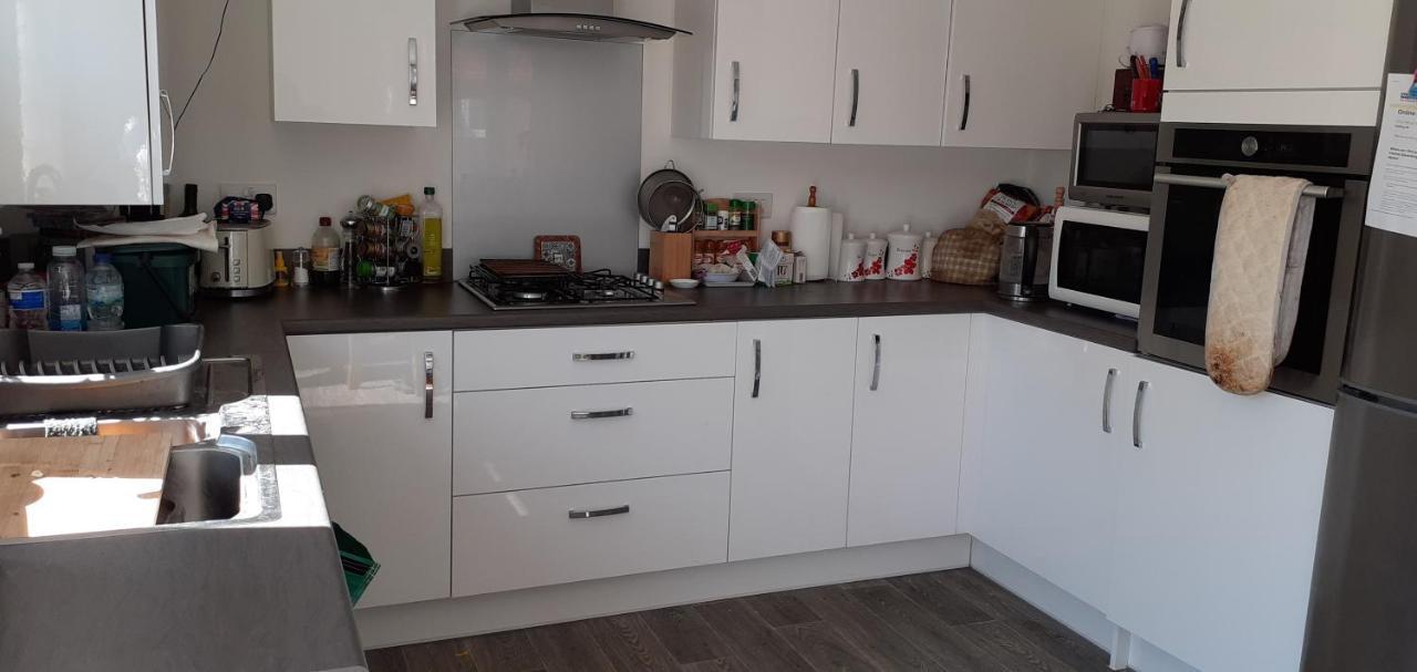 Beautiful En-suite room Wokingham Extérieur photo